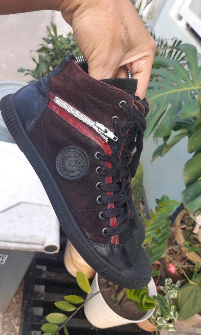 Sepatu Pataugas Shoes PATAUGAS SNEAKERS SIZE 38, Fesyen Pria