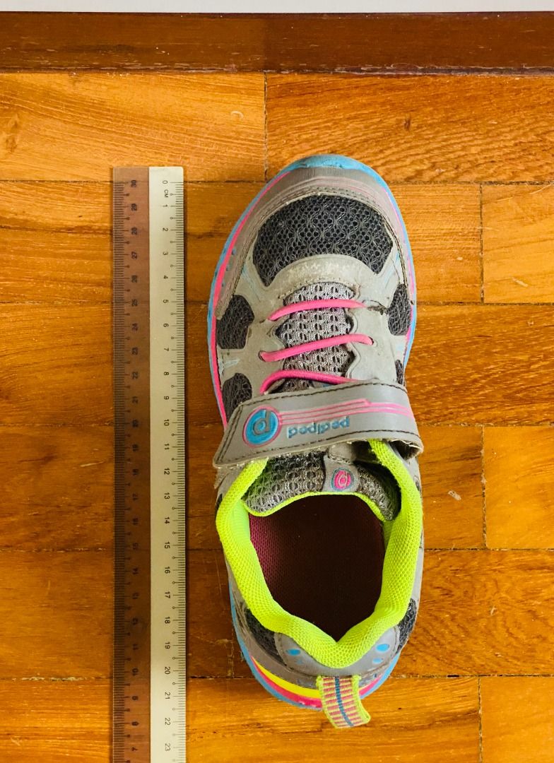 Girls running shoes size 3 shop