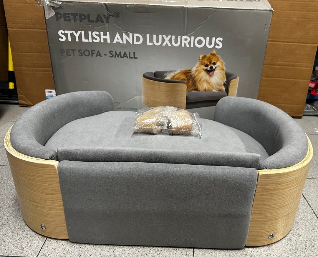 PetPlay Stylish and Luxurious Pet Sofa Gray Small. Dog Sofa Pet Couch Dog Couch Pet Bed Dog Bed