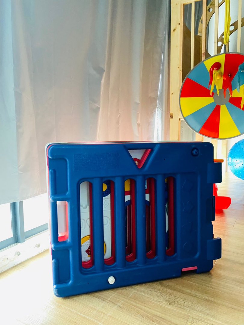 Playpen, Babies & Kids, Baby Nursery & Kids Furniture, Safety Gates