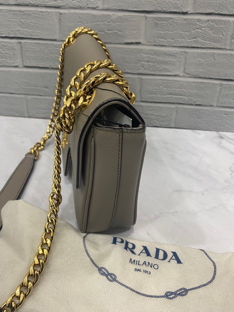 tas shoulder-bag Prada Pattina Taupe Saffiano Leather 2019 GHW Shoulder Bag