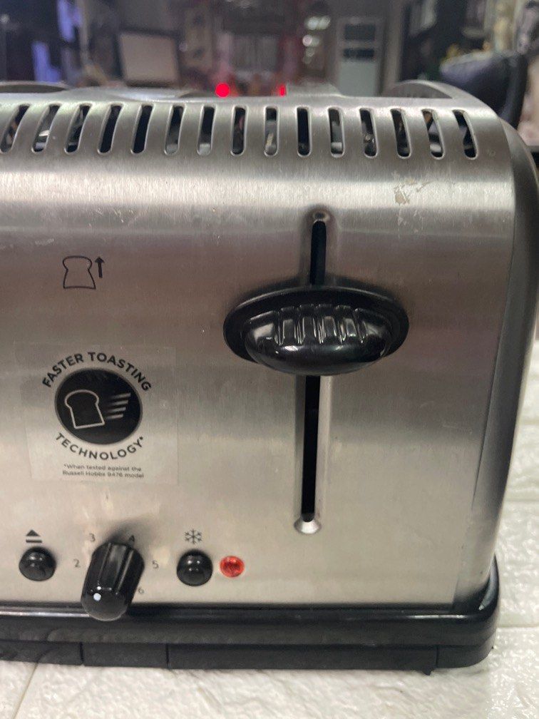 Russell Hobbs 4 Slice Bread Toaster Stainless (Category: Ovens & Toasters) located in Pasay City. Submitted by meostore (Listing ID 1252248033, Image 3). Description: 220v ready to use No issue at all Pm.