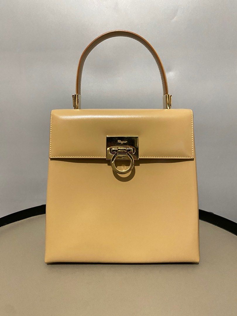 Ferragamo kelly deals