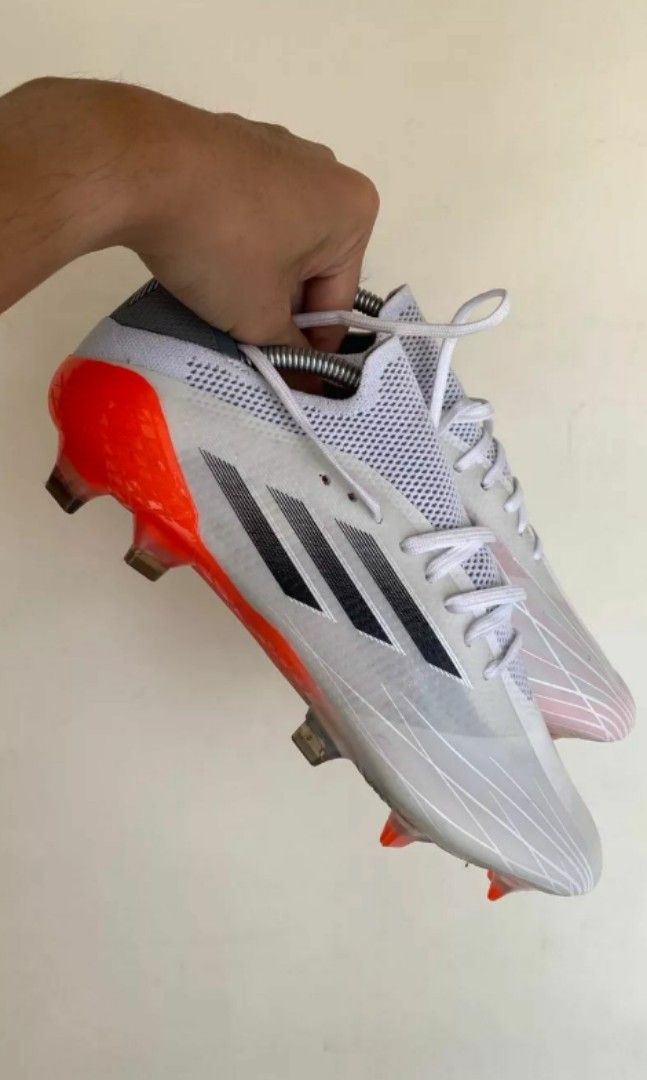 Sepatu bola adidas deals adizero 99