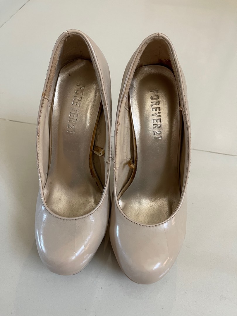 Sepatu heels wanita merk Forever 21