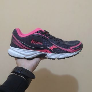 Sepatu Olahraga Sepatu Running Legas Original Sneakers Sepatu Sport Sepatu Second Ukuran 39