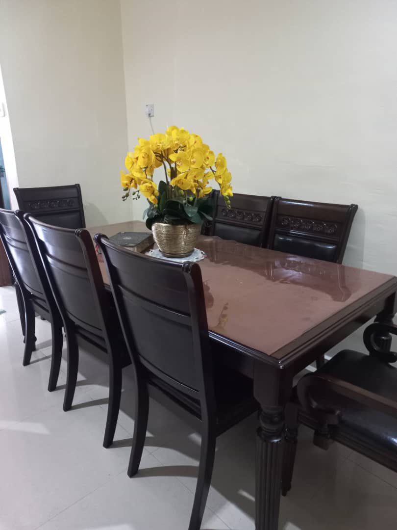 FELLA DESIGN SET MEJA MAKAN 8 seater kayu jati, Furniture & Home Living