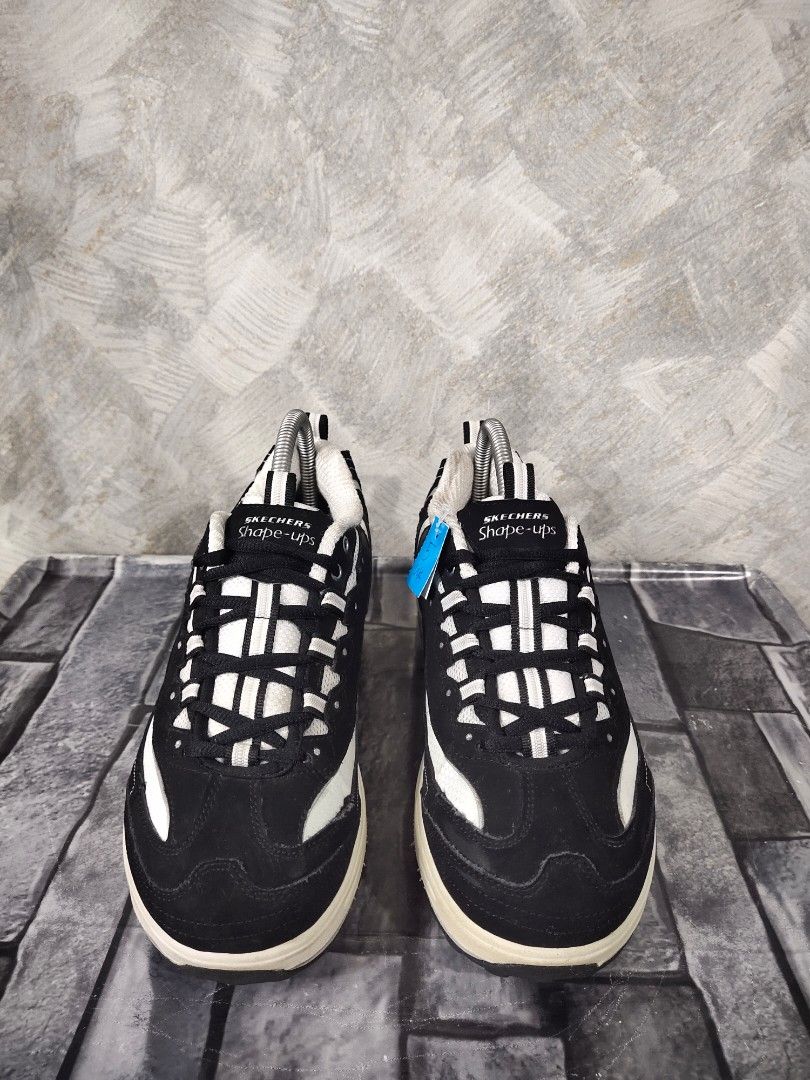 Skechers Shape Ups 5uk Preloved Women s Fashion Footwear