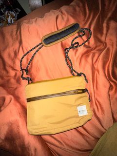(Category: ) located in . Submitted by myexsshiet (Listing ID 1252308438, Image 1). Description: .