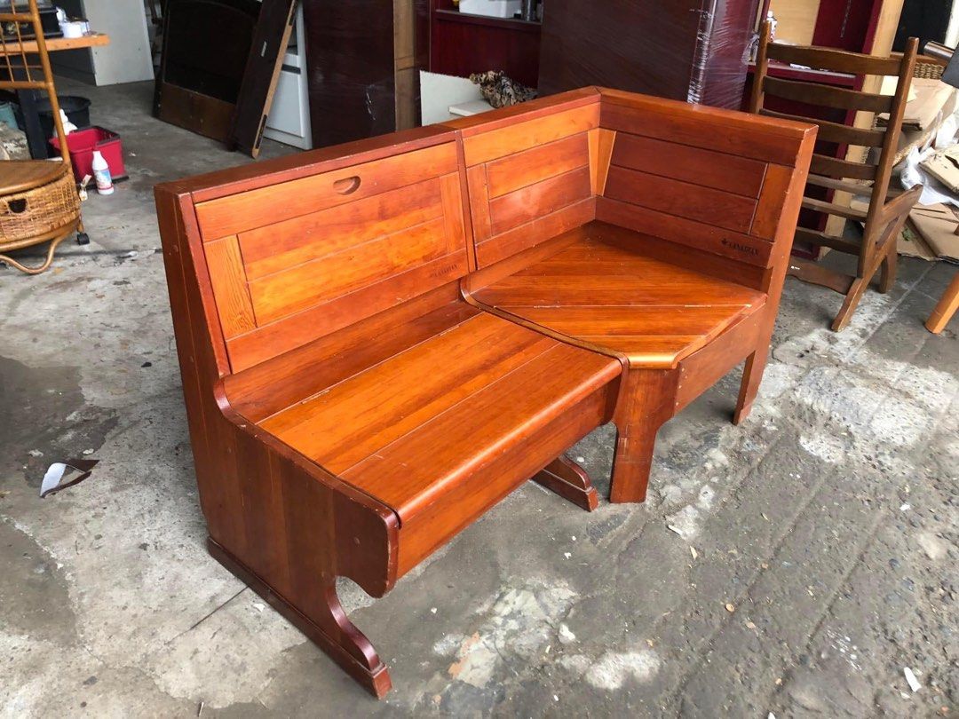 Solidwood Corner sofa Japan surplus (Category: Sofas) located in Manila. Submitted by Hezcki (Listing ID 1252207952, Image 1). Description: .