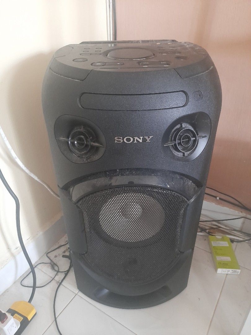 Sony speaker mhc v21d, Audio, Soundbars, Speakers & Amplifiers on Carousell