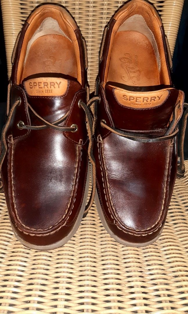 Used sperry shoes deals
