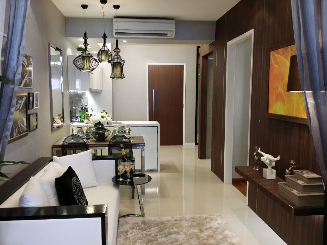 SPOTTISWOODE SUITE OUTRAM P MRT LOFT ROOM FOR RENTAL FEMALE ONLY