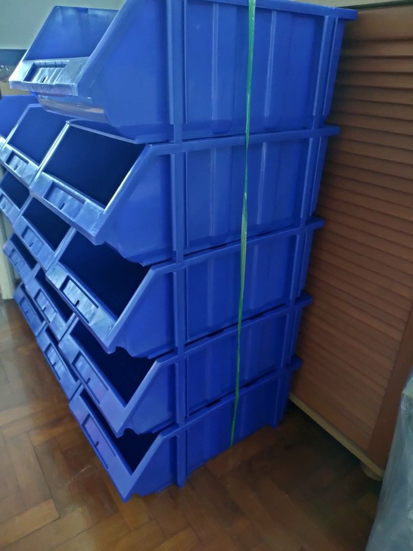 Stackable shelves (Category: Shelves, Cabinets & Racks) located in Singapore. Submitted by riotoroutletsale (Listing ID 1252193455, Image 2). Description: Each shelf selling @$8 Only have 13 units left.