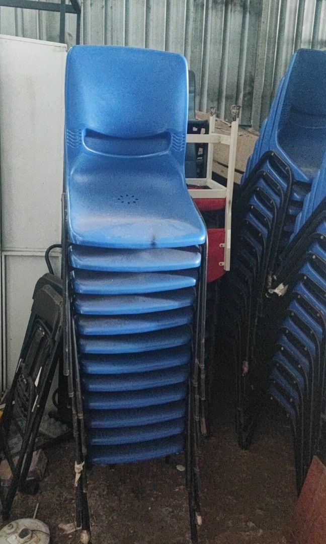 Study chair secondhand Furniture Home Living Furniture Chairs