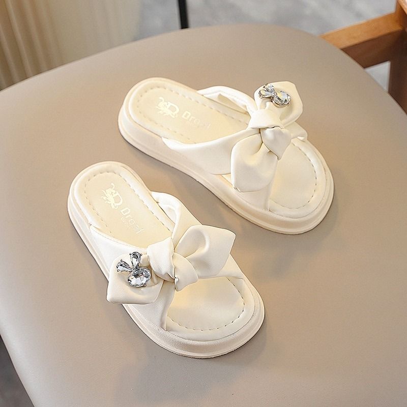 Kids non slip best sale slippers
