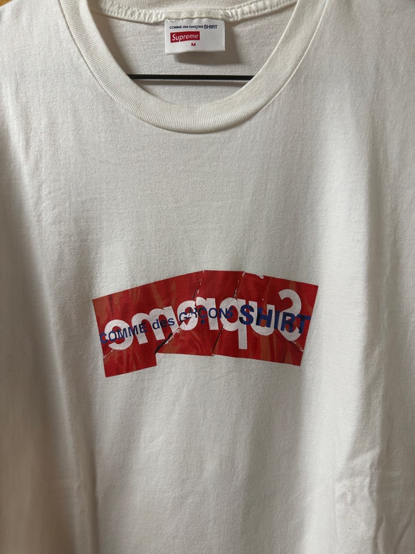 Supreme cdg tee, 男裝, 上身及套裝, T-shirt、恤衫、有領衫- Carousell