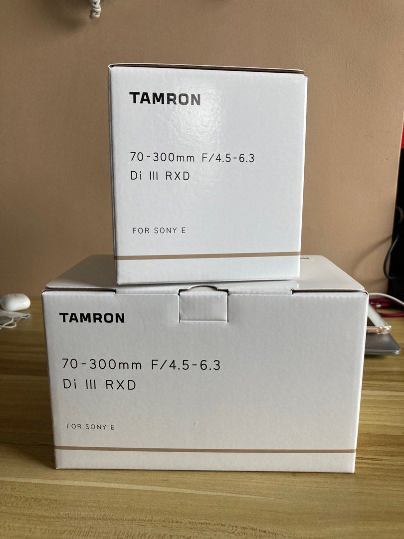 TAMRON 70-300mm Di iIII RXD
