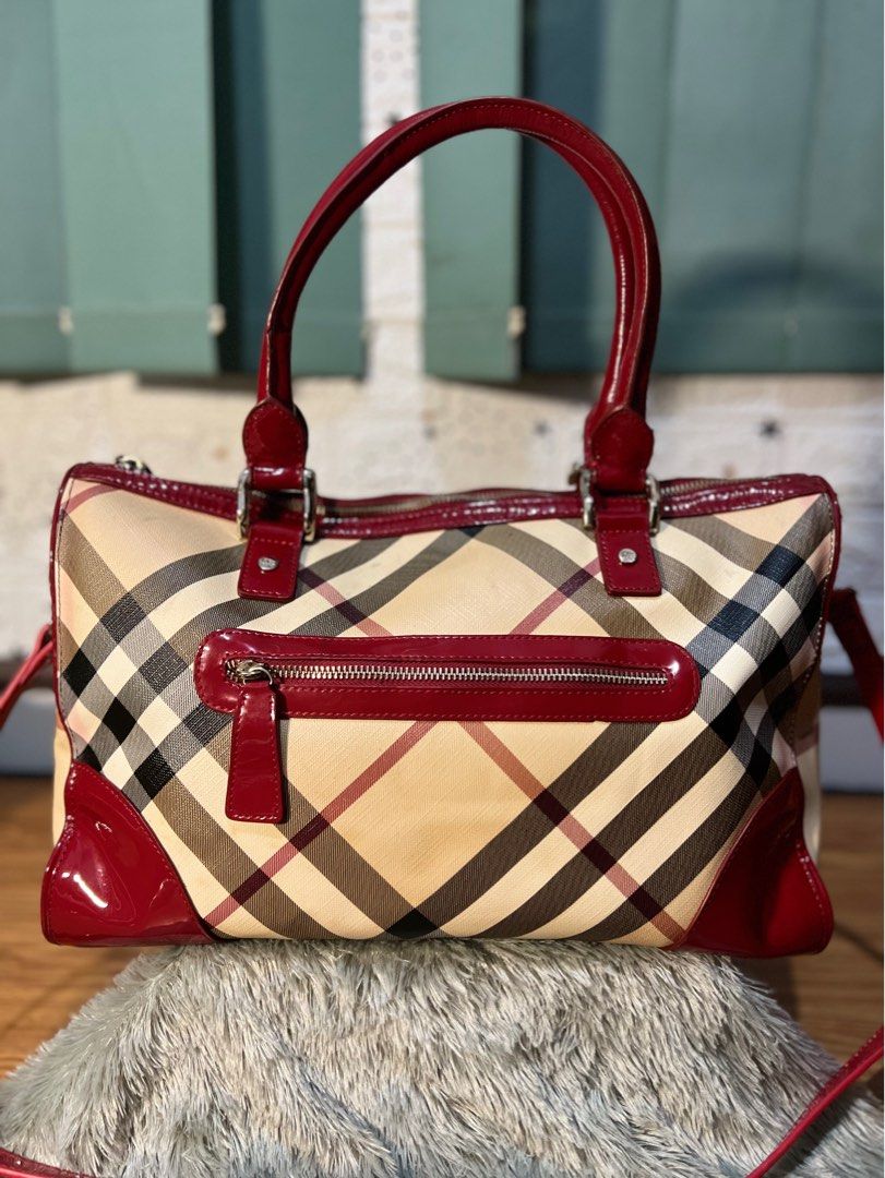 BuRberry speedy bag good condition 85% OK, authentic full leather size 28 x  18 x 16 cm, bag only, Barang Mewah, Tas & Dompet di Carousell