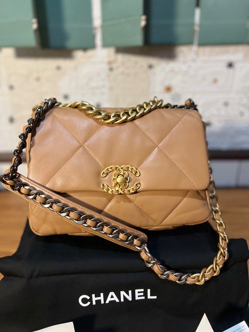 Chanel 19 on sale tas