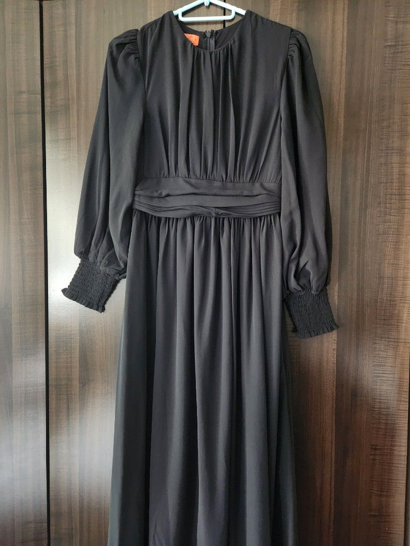 TBG black dress, Women's Fashion, Dresses & Sets, Dresses on Carousell