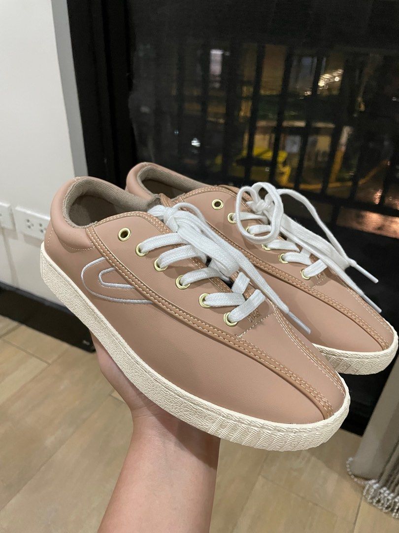 TRETORN LEATHER SHOES