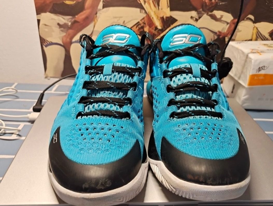 Curry 1 low panthers store