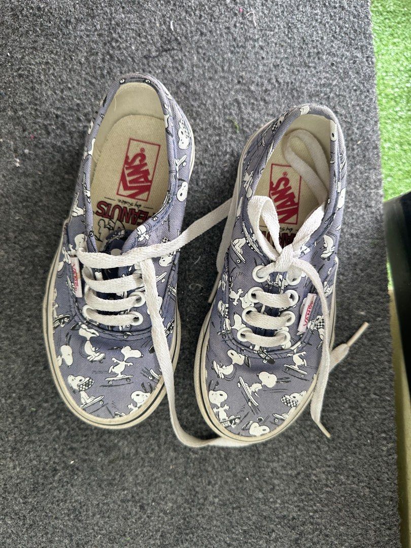 Snoopy vans for toddlers on sale