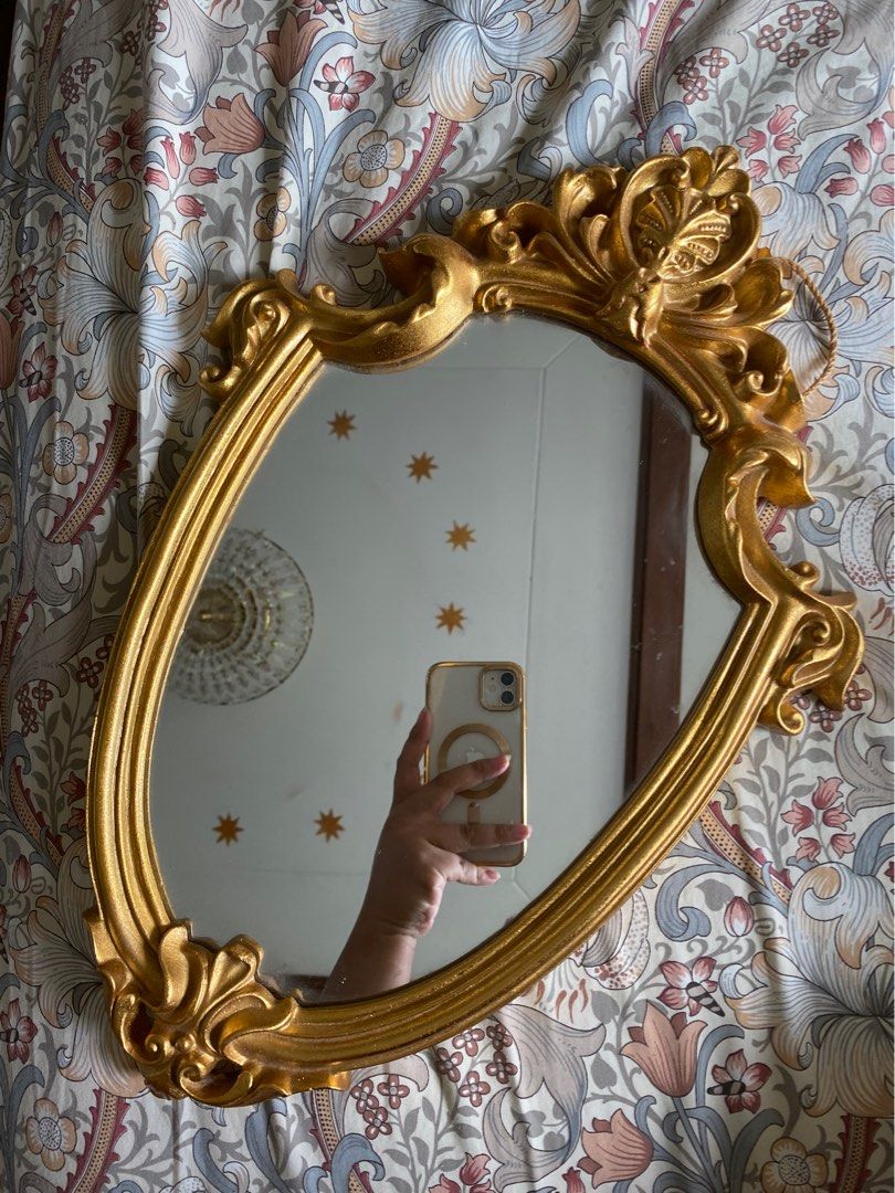 Vintage style mirror on Carousell