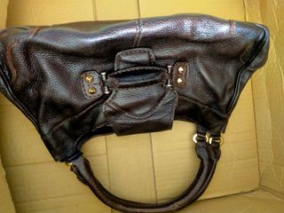 (Category: ) located in . Submitted by guessoho (Listing ID 1252222056, Image 1). Description: .
