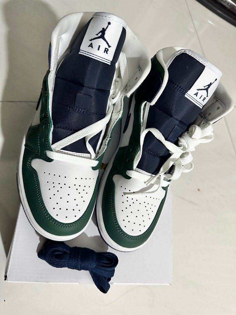 Air jordan 1 shop mid size 7.5