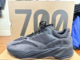 Adidas yeezy 700 utility black store