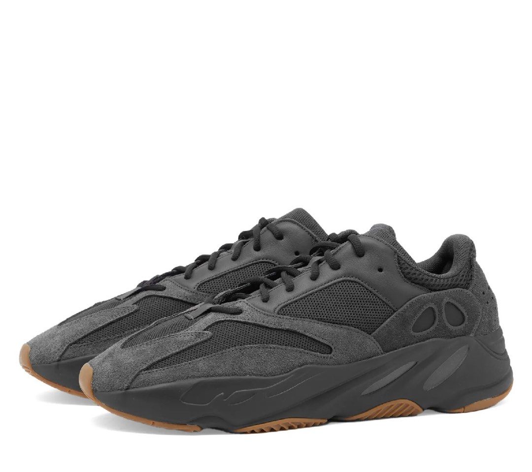 YEEZY BOOST 700 Utility Black
