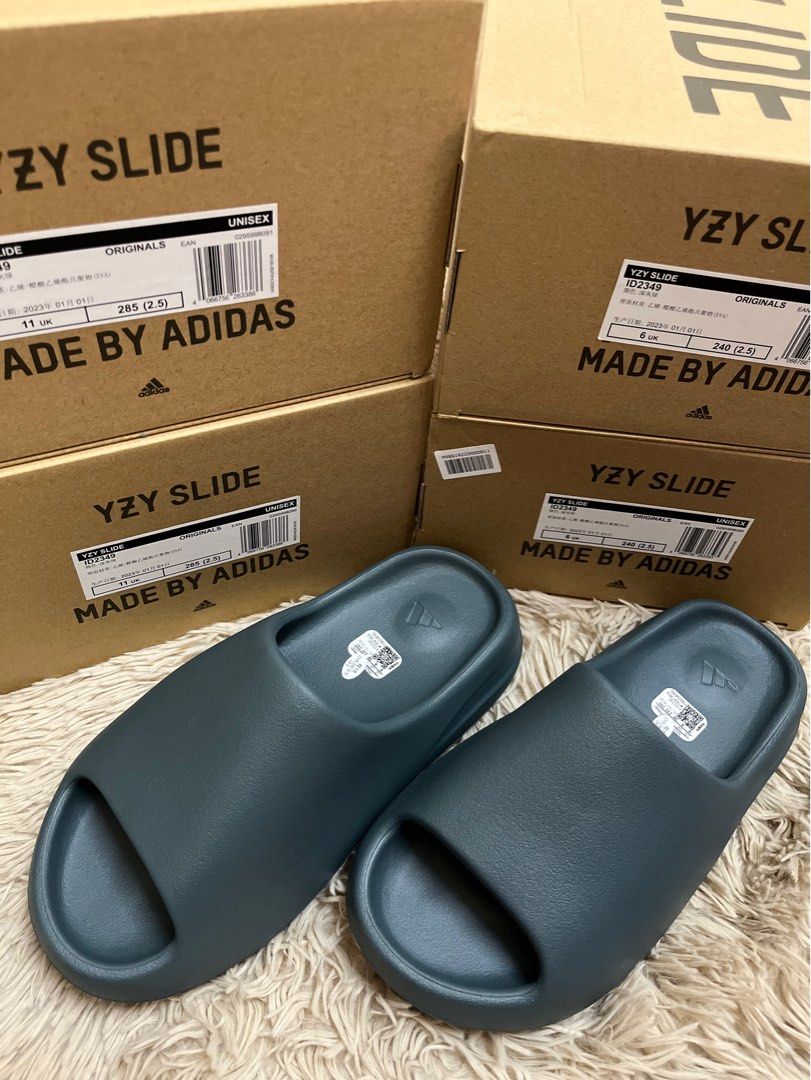 adidas YEEZY Slide \