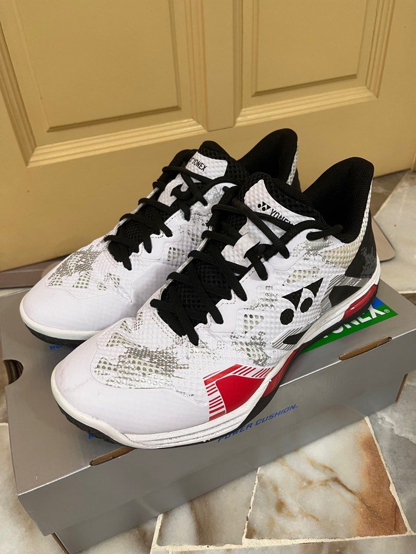 Yonex Power Cushion Eclipsion Z3 wide Sports Equipment Other