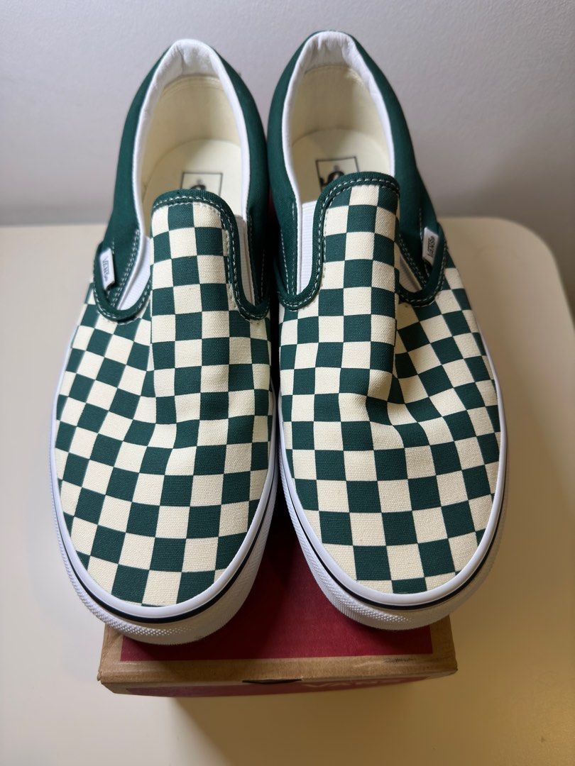 White black checkered vans discount