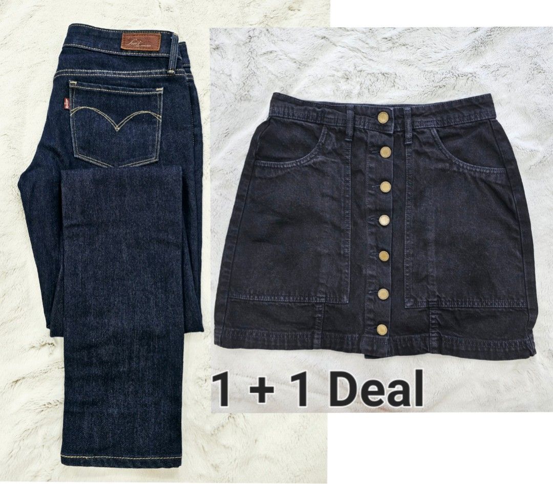 Levis denim skirt curve discount