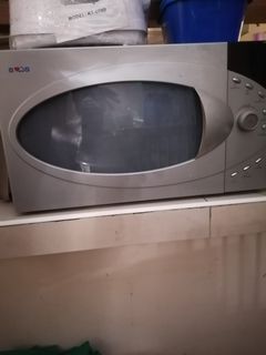 2 defective Microwave oven