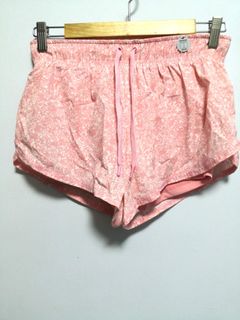 (Category: ) located in . Submitted by goldclouds (Listing ID 1254048380, Image 1). Description: .