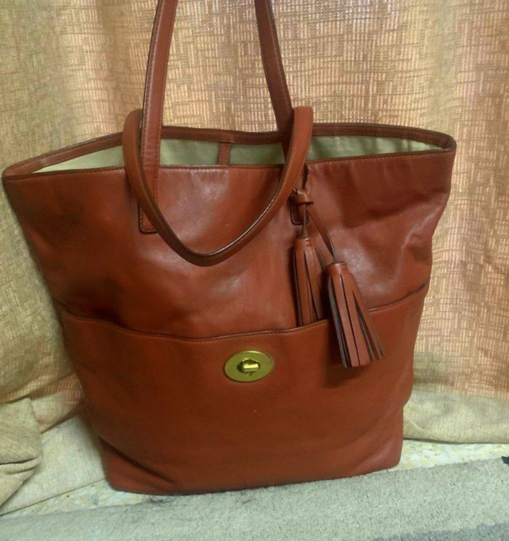 AUTHENTIC COACH COGNAC LEATHER TOTE BAG Hobbies Toys Toys
