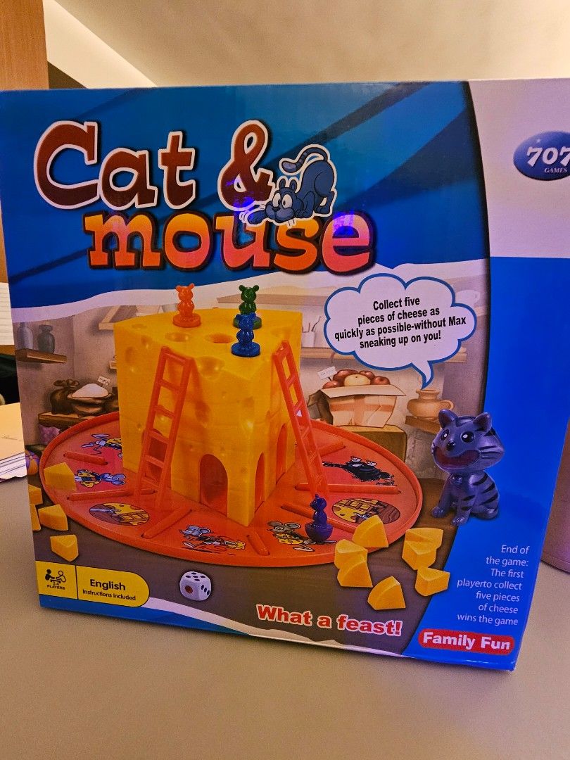 (小一面試) Cat and Mouse Game桌上遊戲, 興趣及遊戲, 玩具 & 遊戲類 Carousell