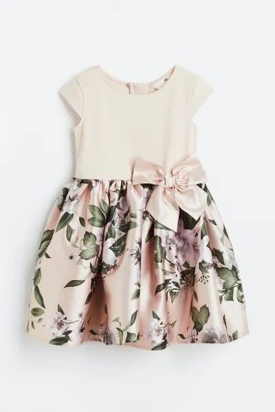 H&M Floral party dress with bow, brand new, was $35, size 8-10 yrs,  Babies & Kids, Babies & Kids Fashion on Carousell