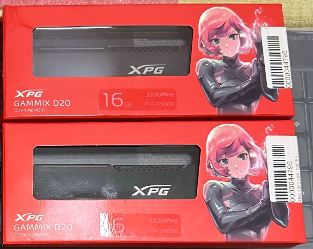 3600MHz DDR4 D20 内蔵型SSD 16GB GAMMIX XPG