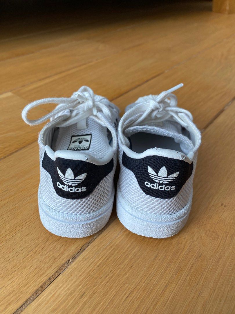 White adidas deals infant shoes