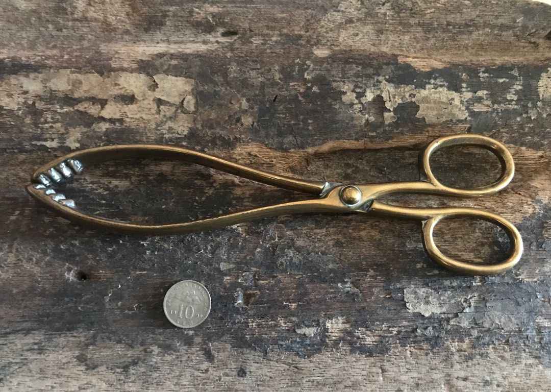 Antique Vintage Victorian/ Edwardian British Coal/Fireside Tongs