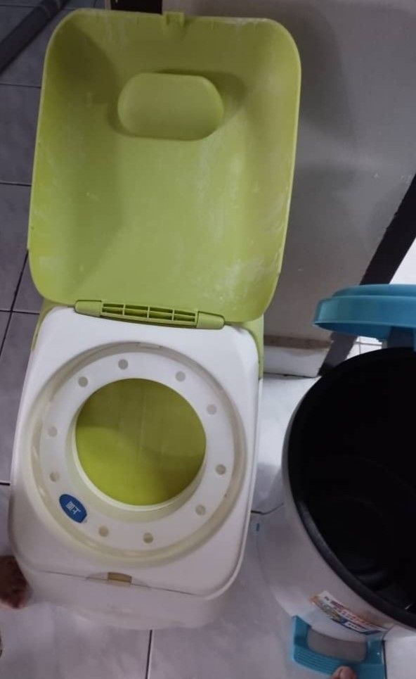 Aprica Baby diapers bins + dustbin, Babies & Kids, Baby Nursery & Kids