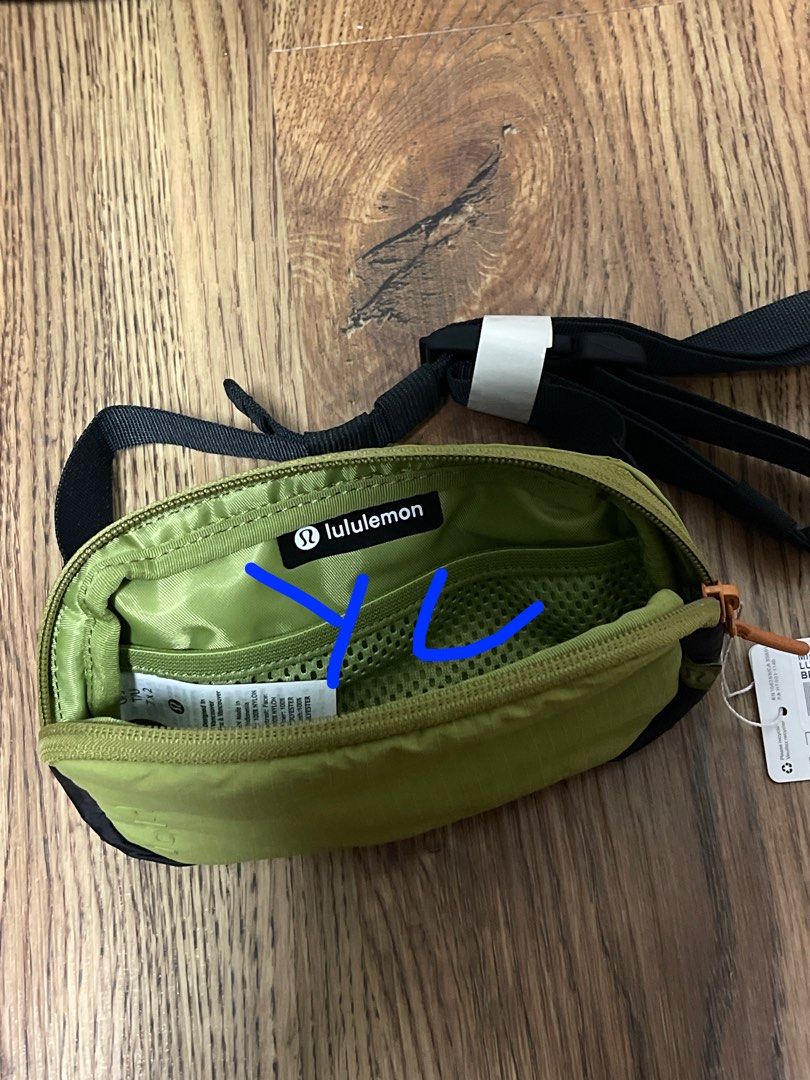 Lululemon Mini Belt Bag Review 