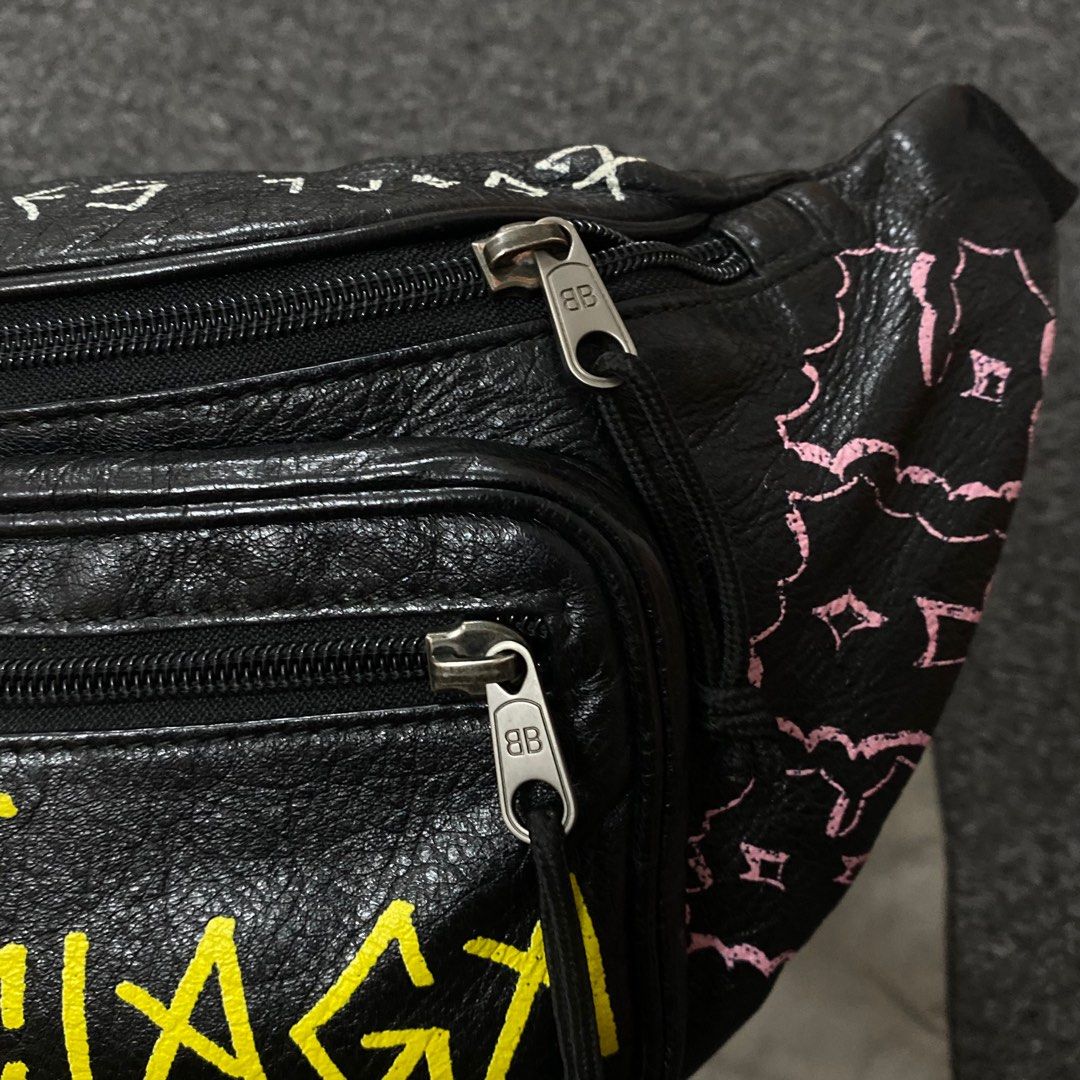 Balenciaga bumbag graffiti shop