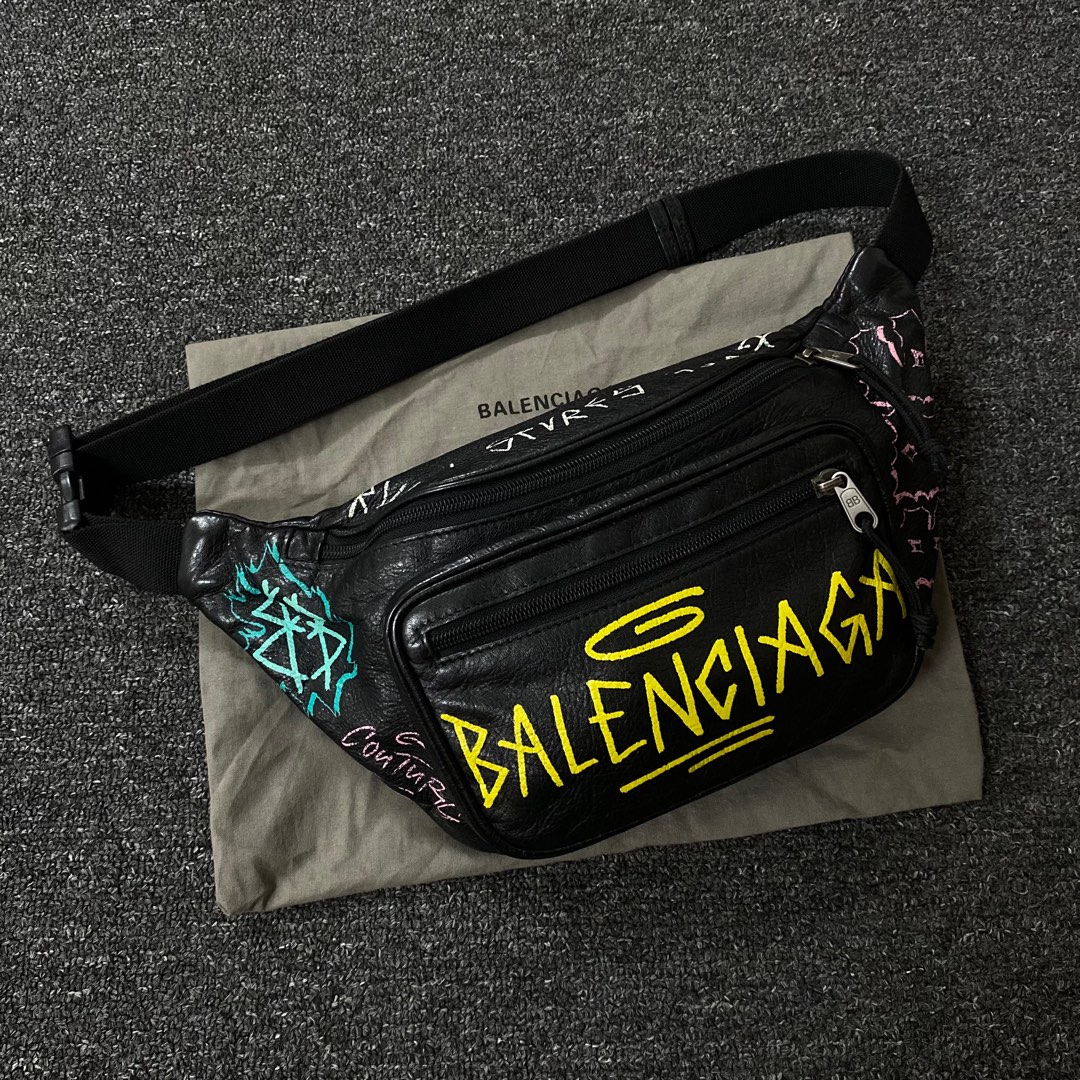 Balenciaga bum discount bag graffiti