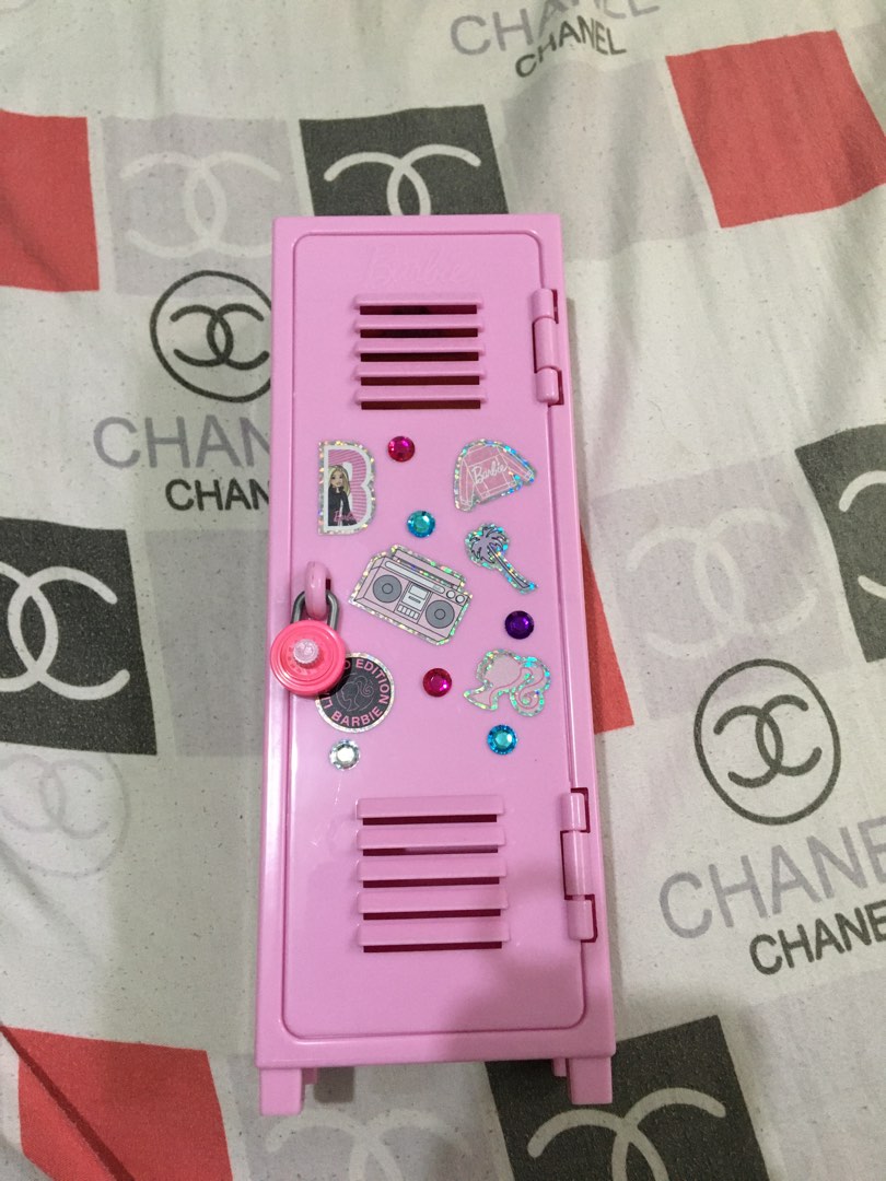 Barbie locker, Hobbies & Toys, Toys & Games on Carousell